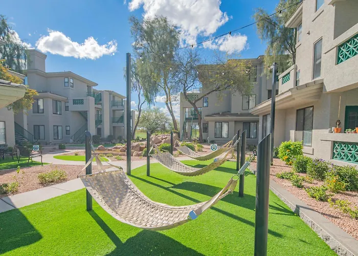 Sunny Scottsdale Stay Remodeled 2Br Apartment