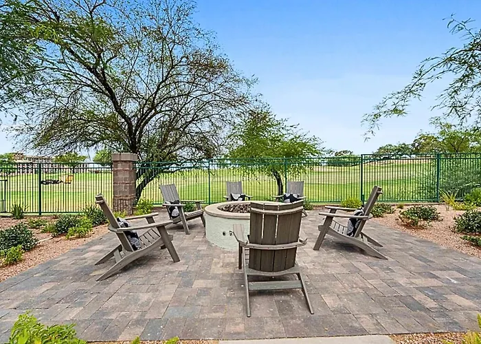 Sunny Scottsdale Stay Remodeled 2Br