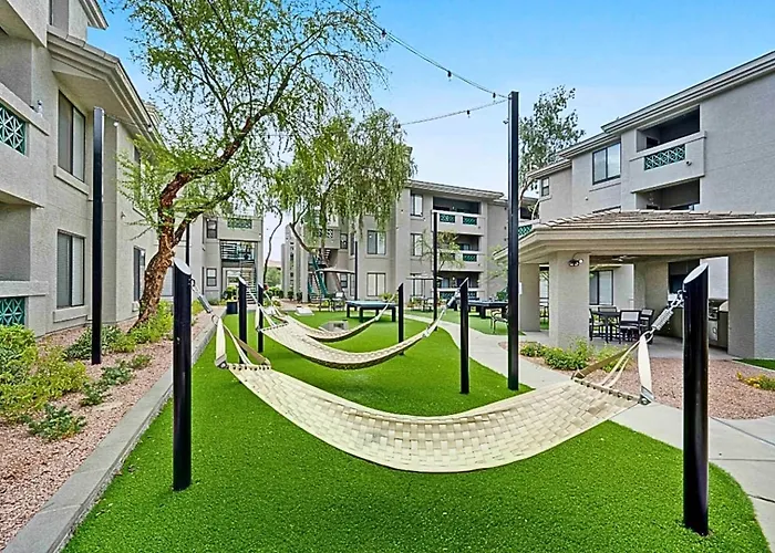 Apartamento Retail Oasis Remodeled 2br & Heated Pool *
